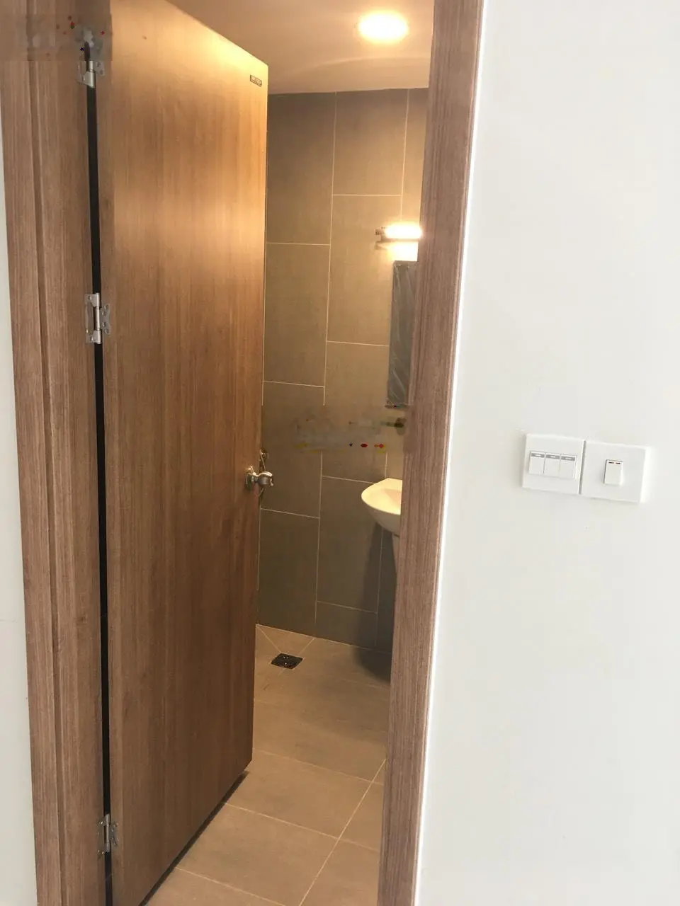 Bán Centum 2PN nhà mới toanh, nội thất đủ đầy chỉ 2.55 tỷ. Call 0949 920 ***