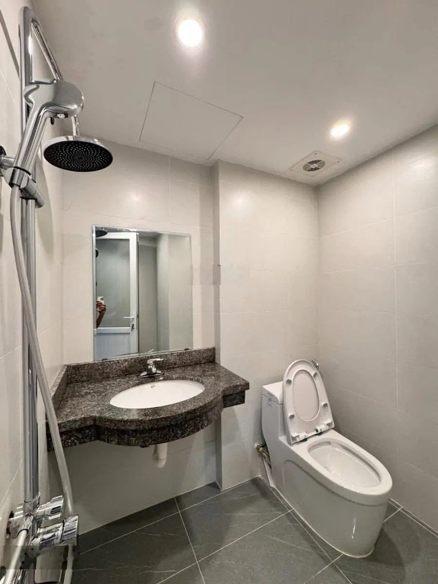 Bán nhà trung tâm thanh xuân gần ô tô_diện tích 31m_5 tầng_mặt tiền 3,8m_giá 6,65_lh : 0977865445