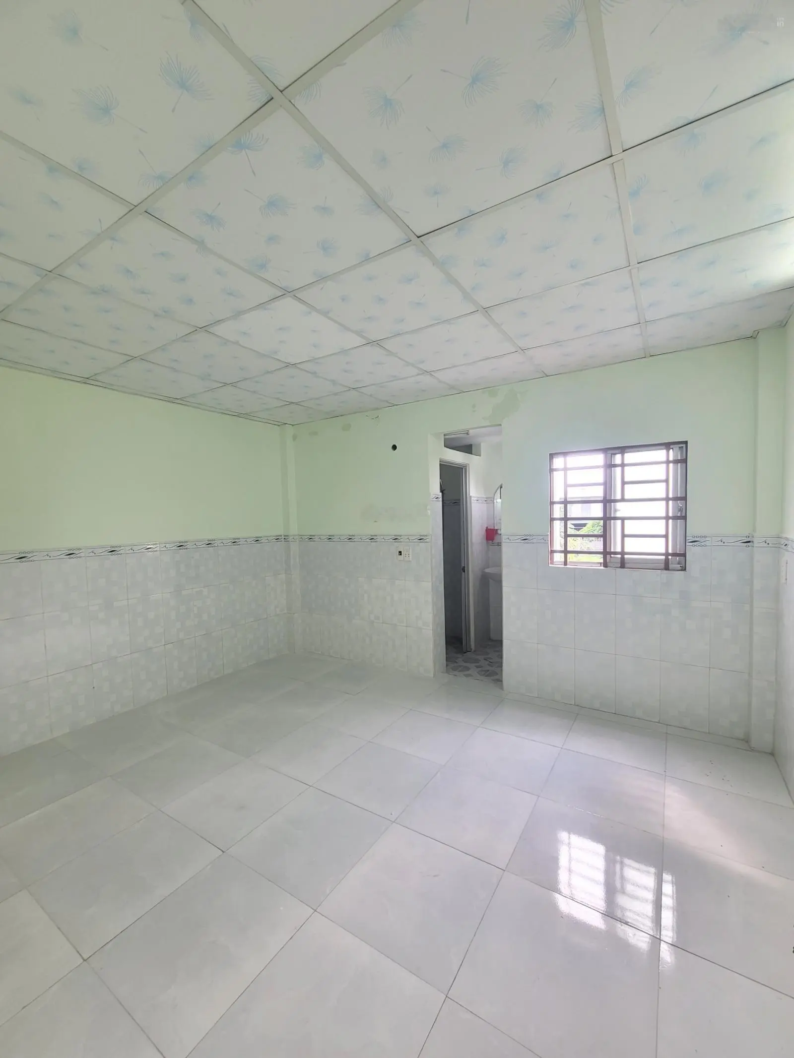2 ty 850 bán nhà cấp 4 gác lửng cách đường Lê Văn Mầm 100m P. Tân Đông Hiệp TP. Dĩ An