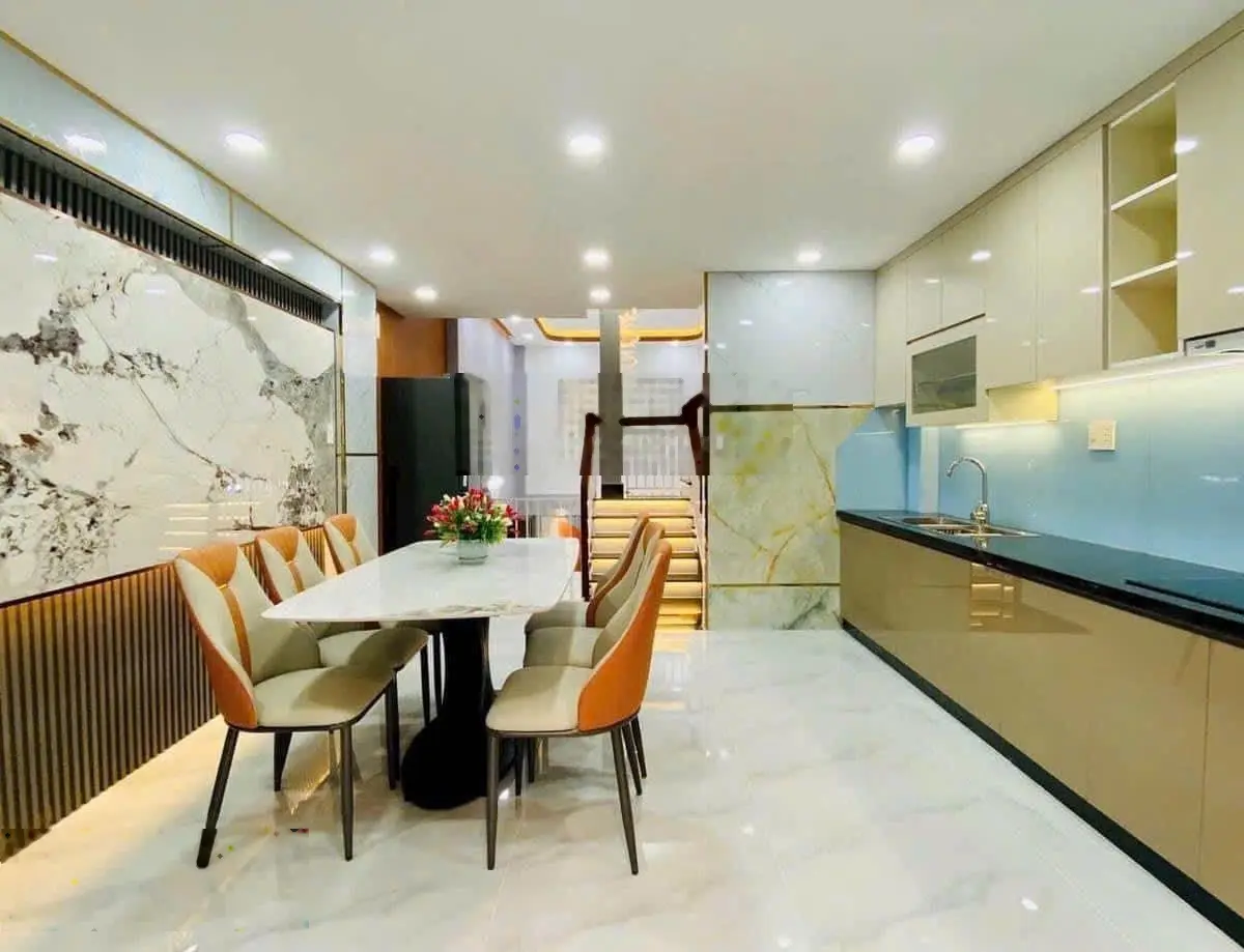 Nhà đường số 22, Hiệp Bình Chánh, Thủ Đức. DT 68m2 - 3 lầu. Giá 3 tỷ 250. Gần Haidilao GiGaMall