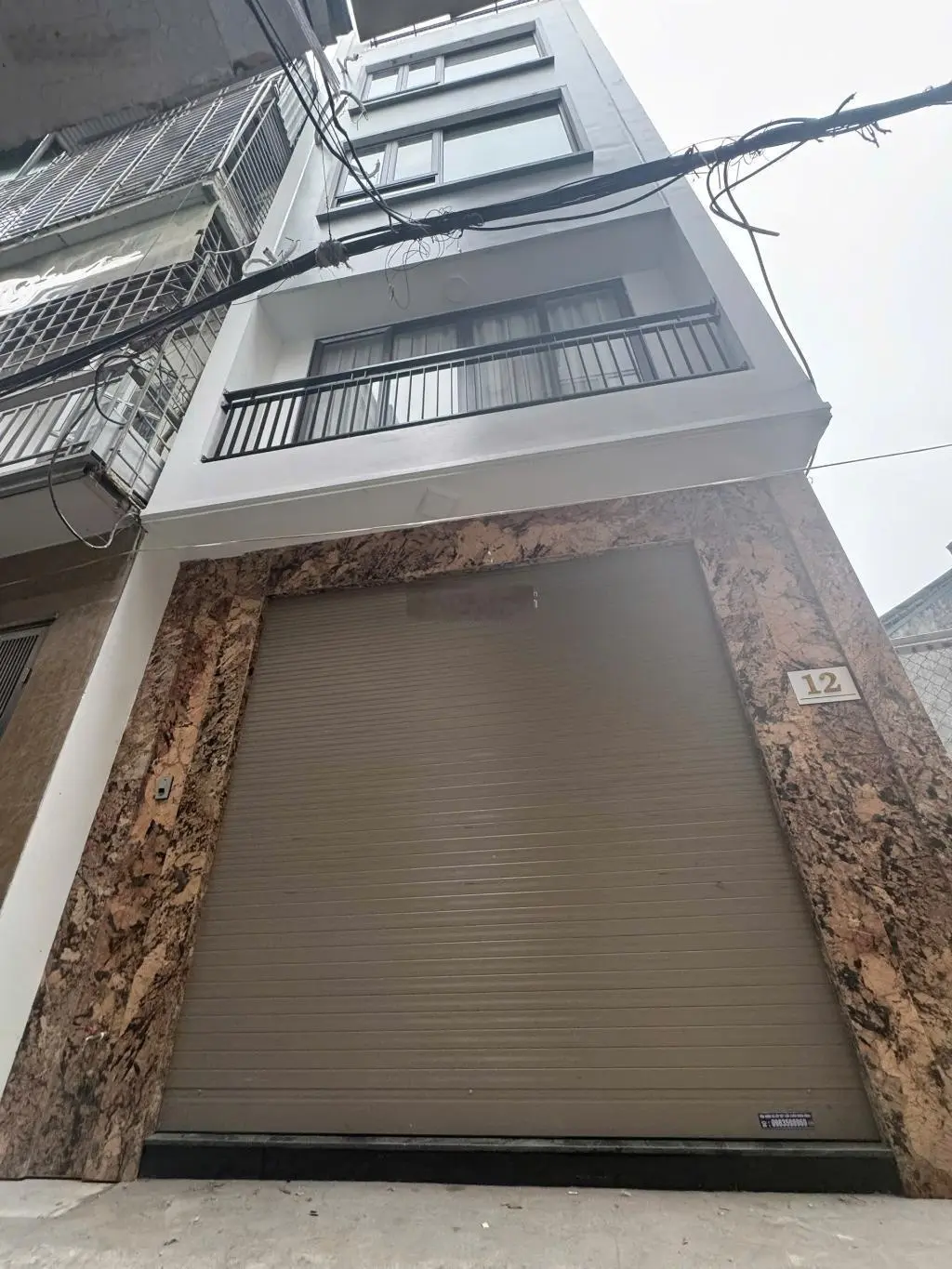Thang máy fun nội thất phố trạm long biên hà nội 55m2