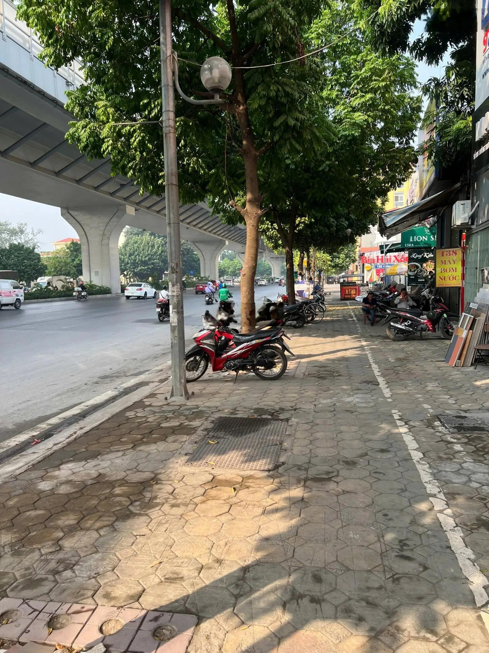 Bán nhà mặt phố Trường Chinh 758m2, mặt tiền rộng, sổ đỏ vuông đẹp, 198 tỷ