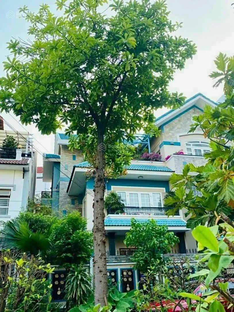 Biệt thự Trần Não - 10 x 20m - 3 lầu đẹp. Chỉ 33.9 tỷ còn TL