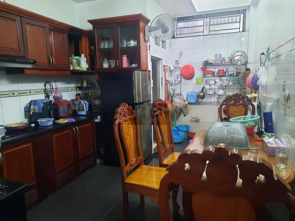 Bán nhà hẻm xe hơi thông 6m