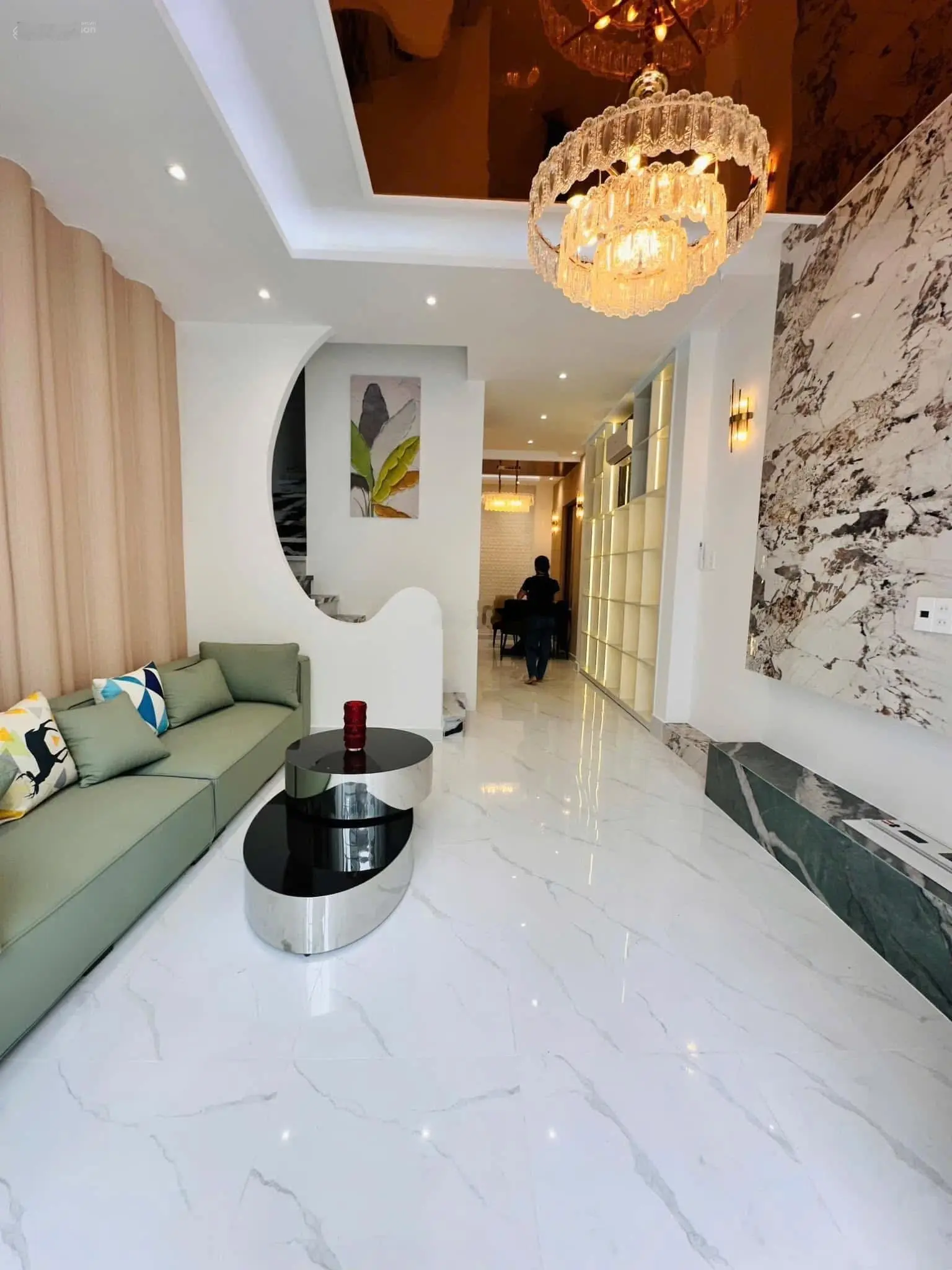 Bán nhà HXH 7m thông 276/113 Thống Nhất P16 ngay Lotter Mart 4 tầng 4PN 5WC 4x15.3m có thang máy