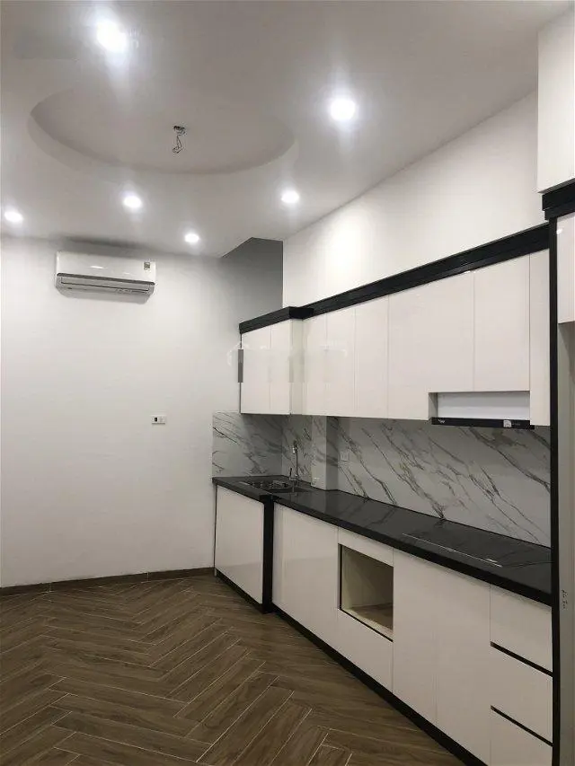 Cần bán nhà phố Đàm Quang Trung 50m2 3 tầng dân xây chắc chắn giá 7.5 tỷ