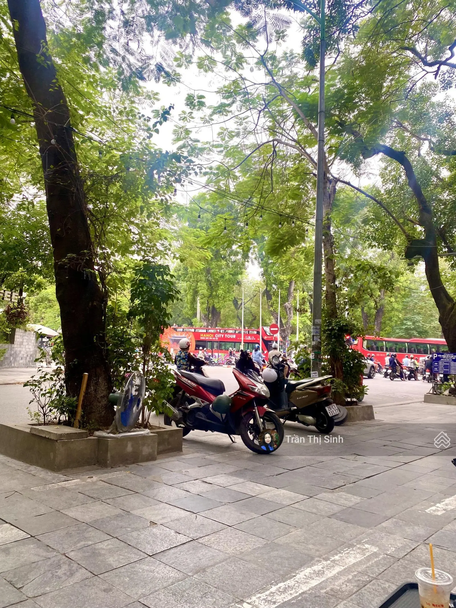 Hiếm. 125m2 đất view nhà văn hoá Thanh Am đường 15m, vỉa hè đá bóng. MT gần 8m xây toà nhà 8 tầng