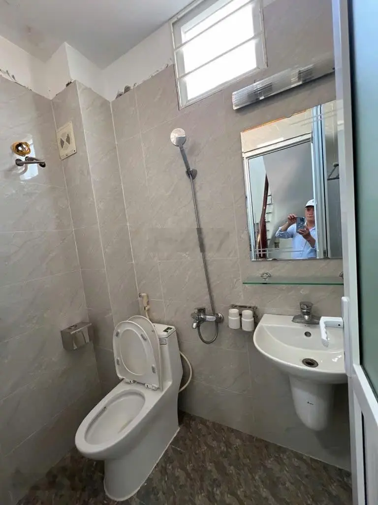 Bán nhà lô góc Cầu Đơ, Hà Đông 2 thoáng - kinh doanh đỉnh ô tô vào nhà