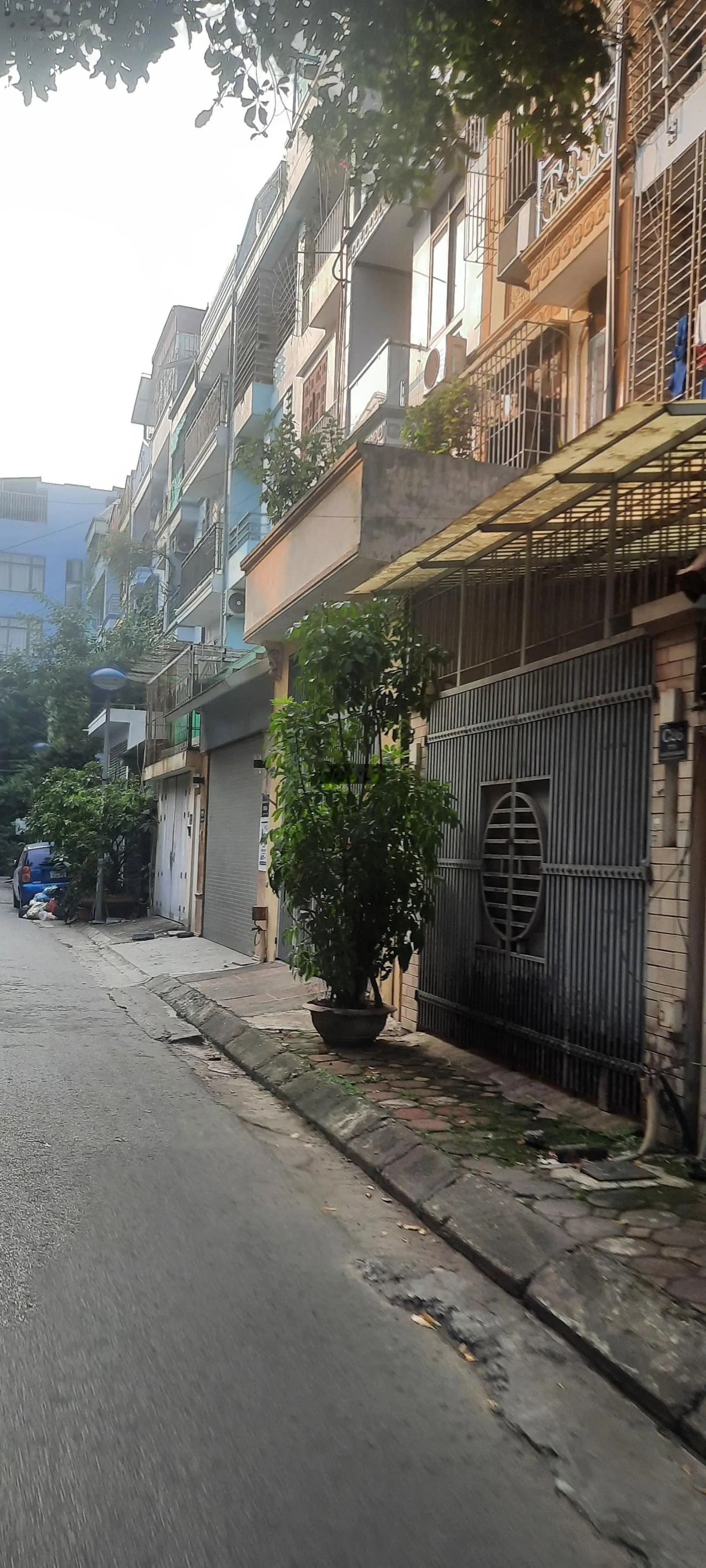 Bán nhà đầu tư Nguyễn Khuyến ôtô tránh vỉa hè 108m2 nhà 4 tầng mặt tiền 5m kinh doanh LH 0943 609 ***