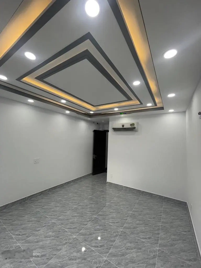 Bán nhà Nguyễn Khoái Quận 4 - hẻm ôtô - 52m2 - 5 tỷ nhỉnh - 4 tầng - khu dân trí cao an ninh