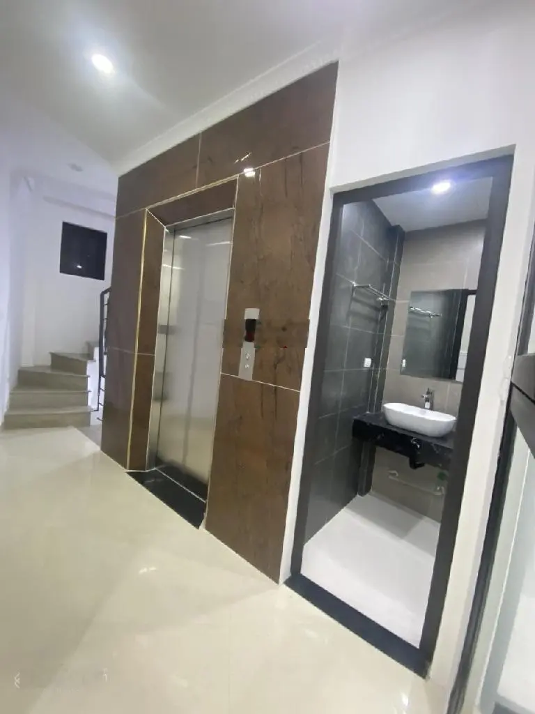 BÁN NHÀ SIÊU PHẨM DÒNG TIỀN QUẬN BA ĐÌNH