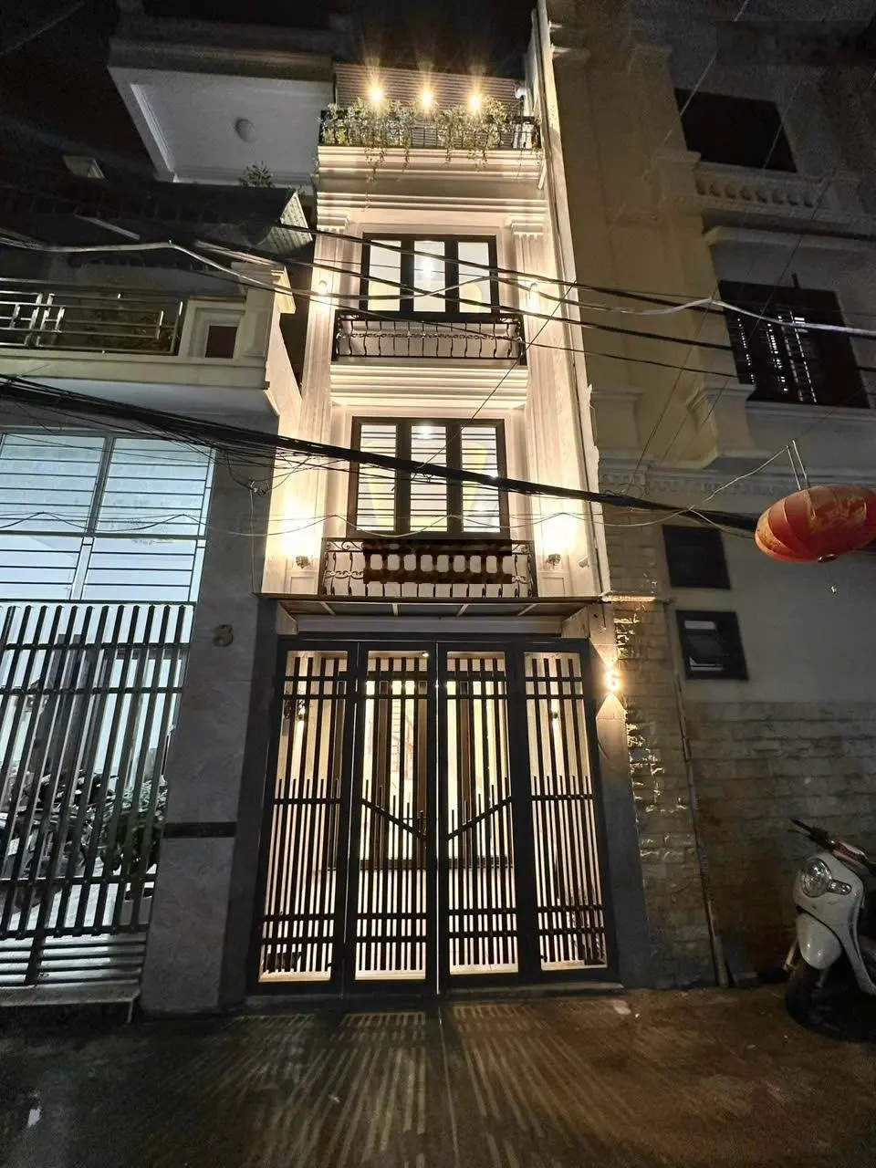 HÀNG HIẾM-CĂN MẶT NGÕ OTO TUYẾN TRUNG TÂM, PHỐ LÊ LỢI