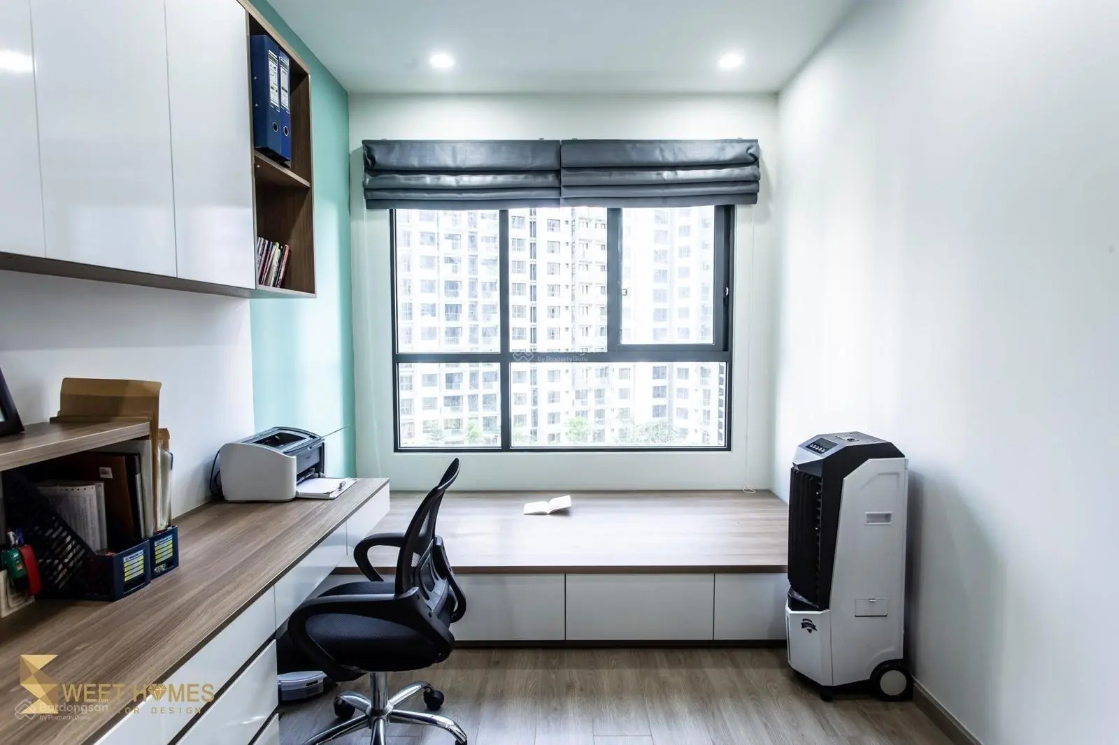 Chủ kẹt tiền cần bán gấp: Căn hộ 3PN + 2WC khu Emerald - Celadon City, giá: 4.150 tỷ, full nội thất