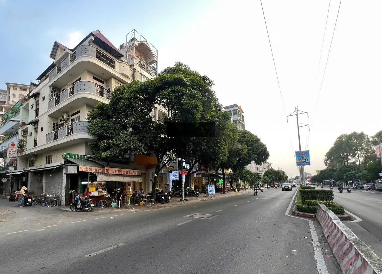 12 tỷ - mặt tiền kinh doanh (4,5x19m - 4 tầng) ngay đầm sen gần coopmark phú lâm
