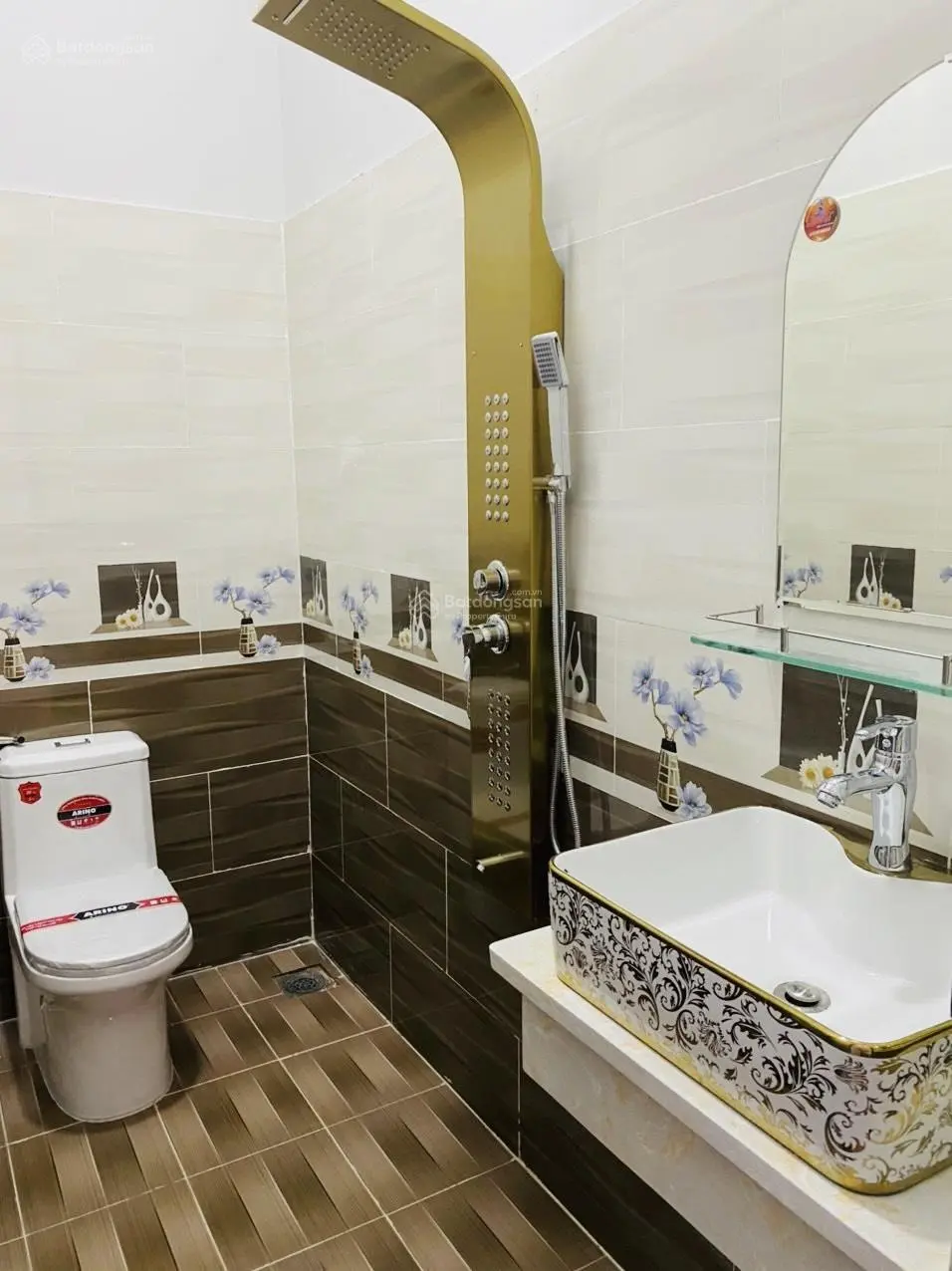 Nhà bán chính chủ sổ hồng có hoàn công - kế bên chợ Dĩ An 1