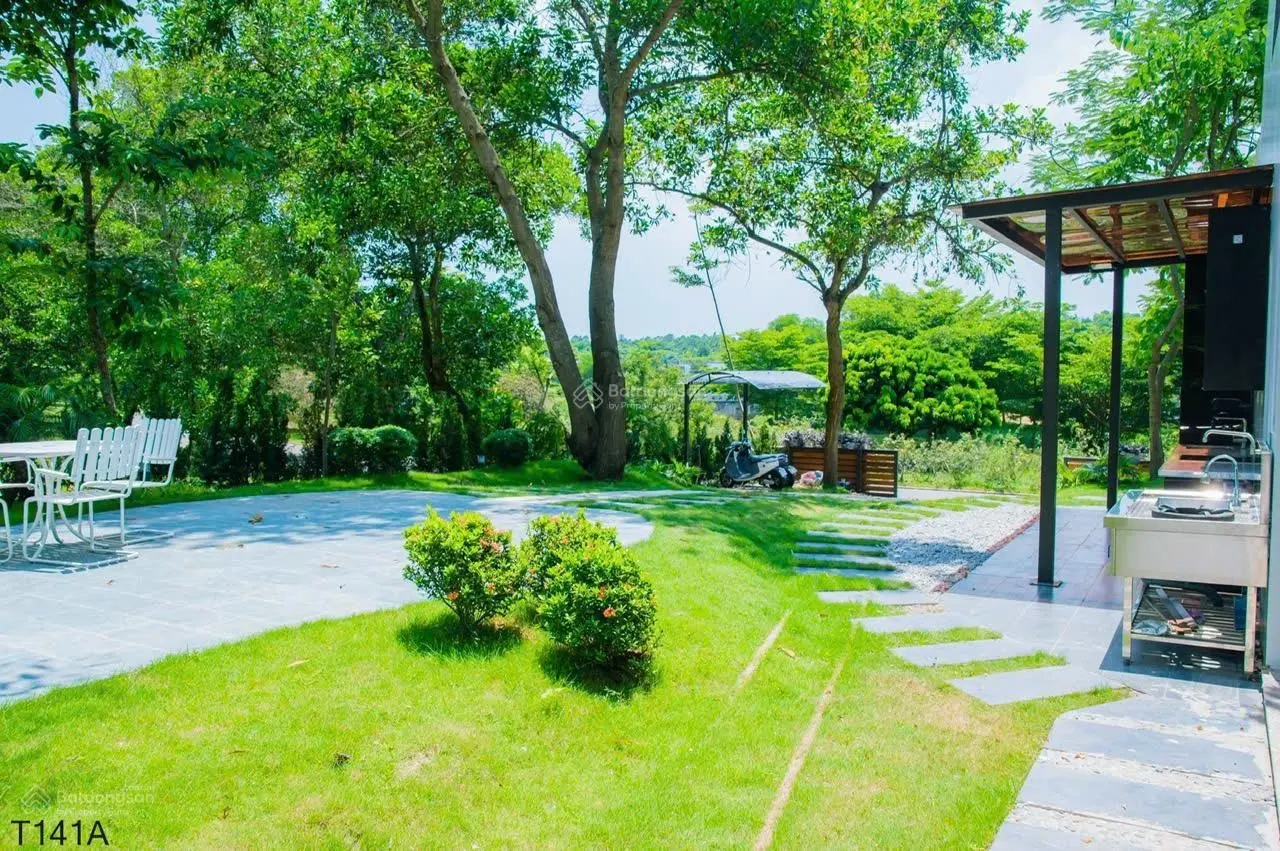 Quỹ Villa Luxury thô và hoàn thiện view hồ Đại Lải, trung tâm kết nối tiện ích, 400m, 3 tầng, 25 tỷ
