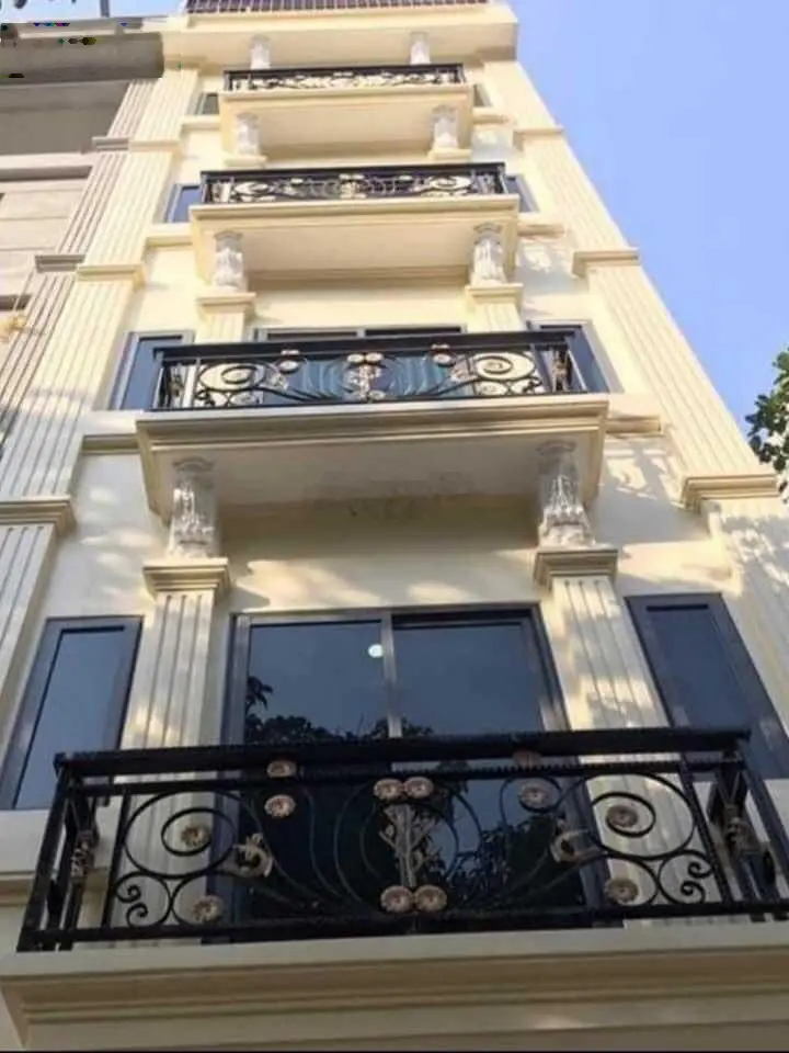 Bán nhà Xuân Đỉnh Ngoại Giao Đoàn 35m2*5T ngõ nông oto đỗ cổng - 6.9 tỷ