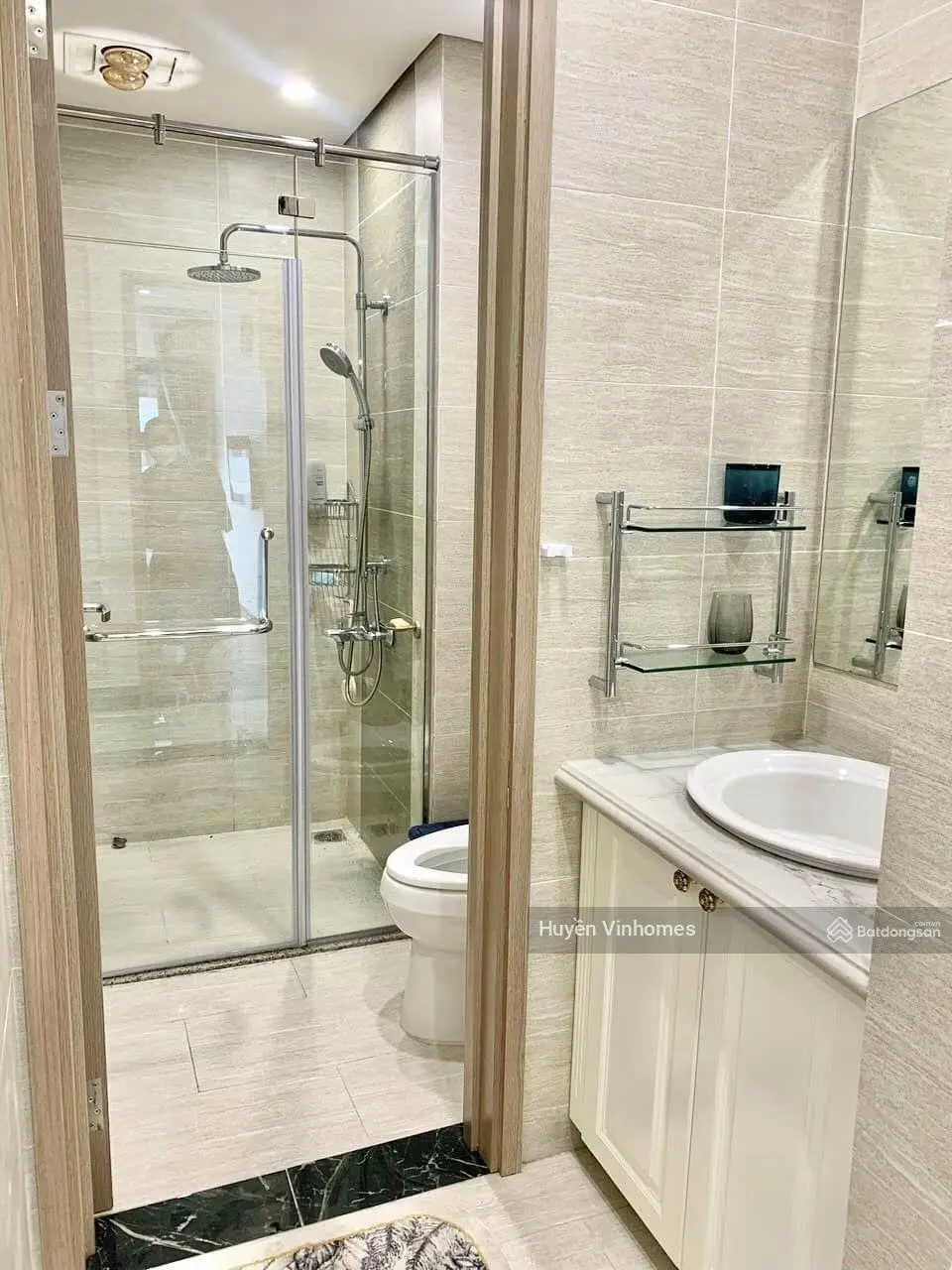 Bán nhanh căn hộ 2n1vs 60m2 giá chỉ 2 tỷ 550tr tại Vinhomes OCP Gia Lâm