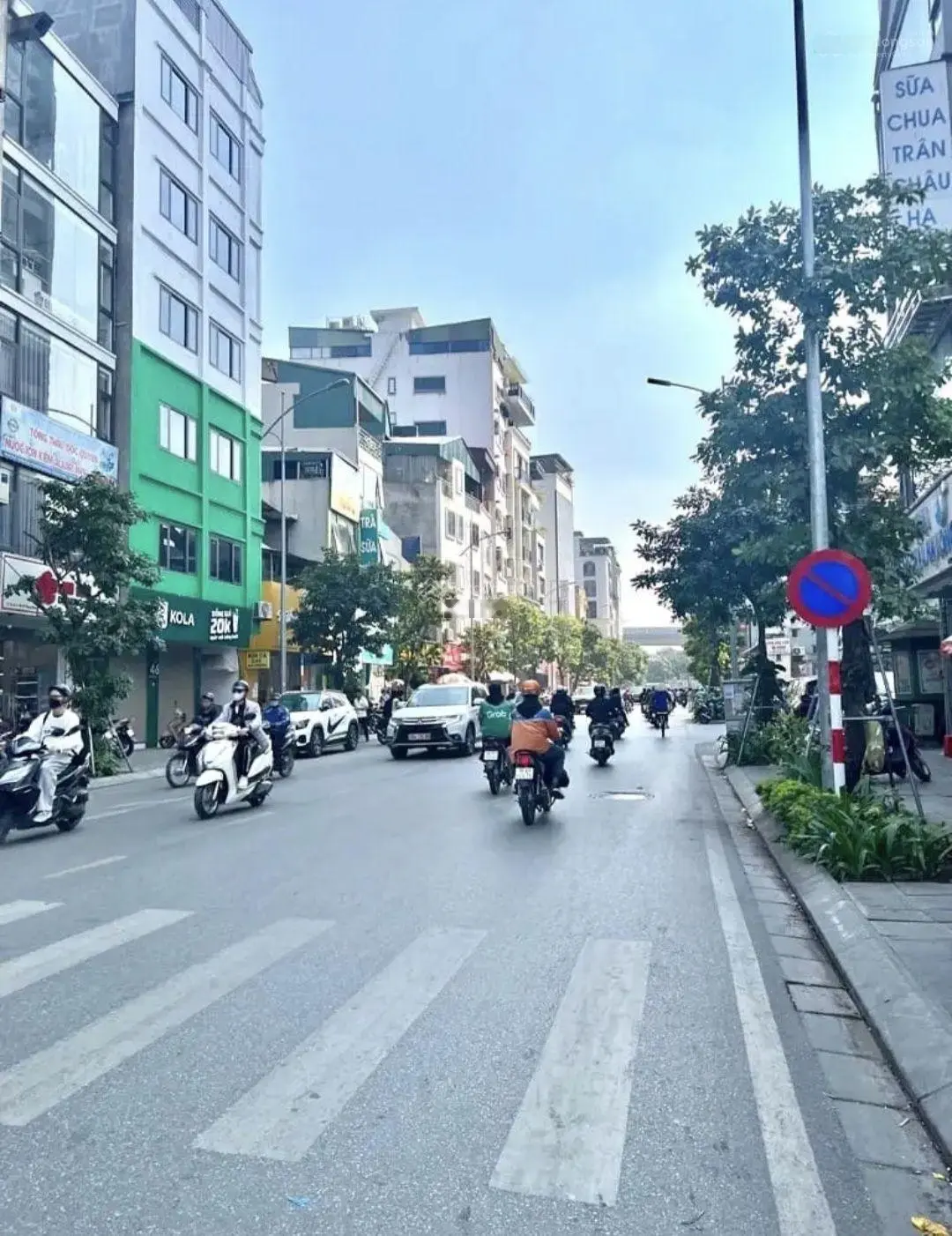 Bán nhà liền kề Quang Trung, Hà Đông, kinh doanh sầm uất, 2 mặt tiền dt = 56m2, 5 tầng, giá 12,8 tỷ