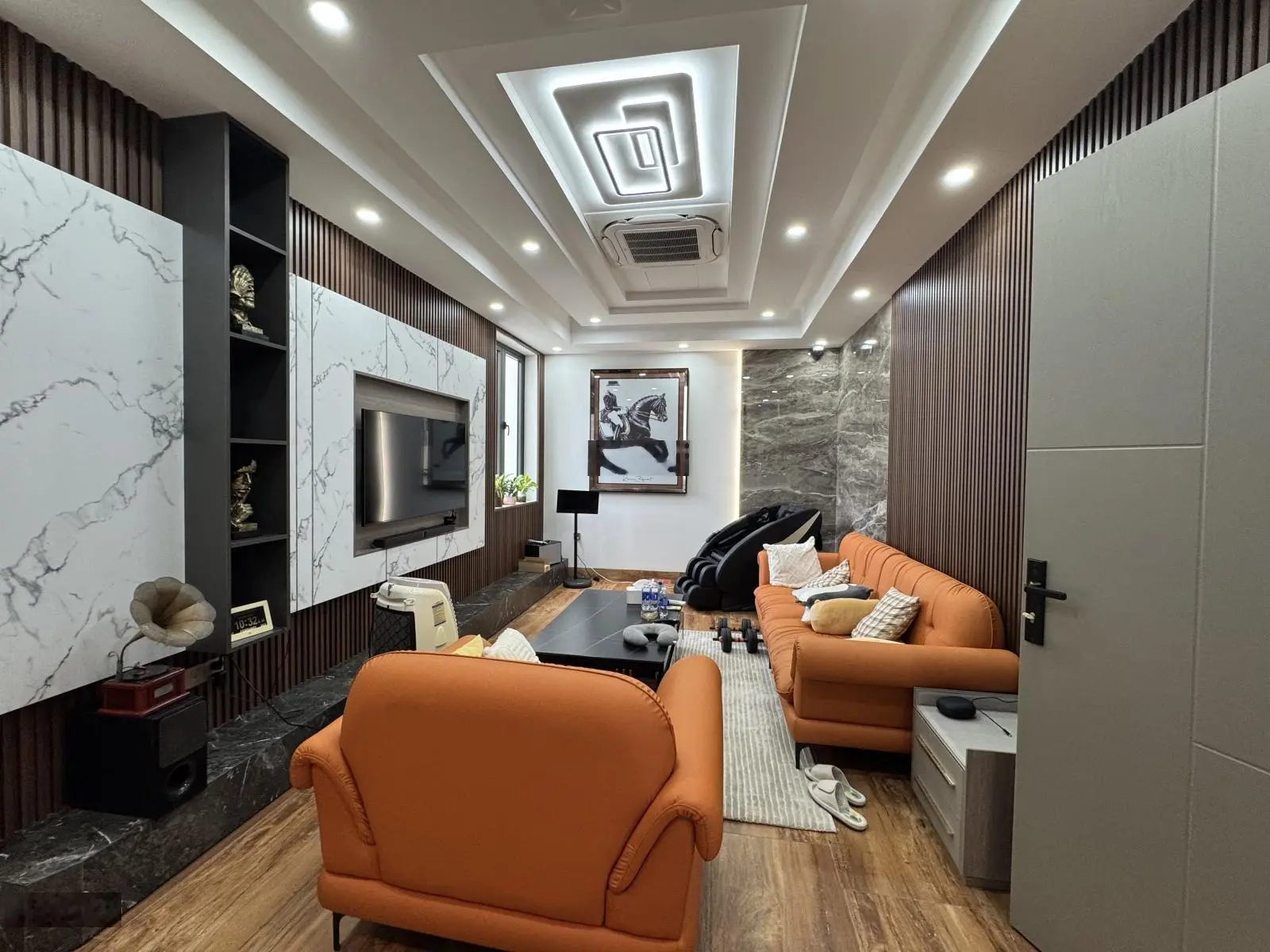 Biệt thư mới siêu đẹp đương 10m5 full nội thất ngay sông hàn -sơn trà -3 tầng - 320m2 - nhỉnh 13 tỷ