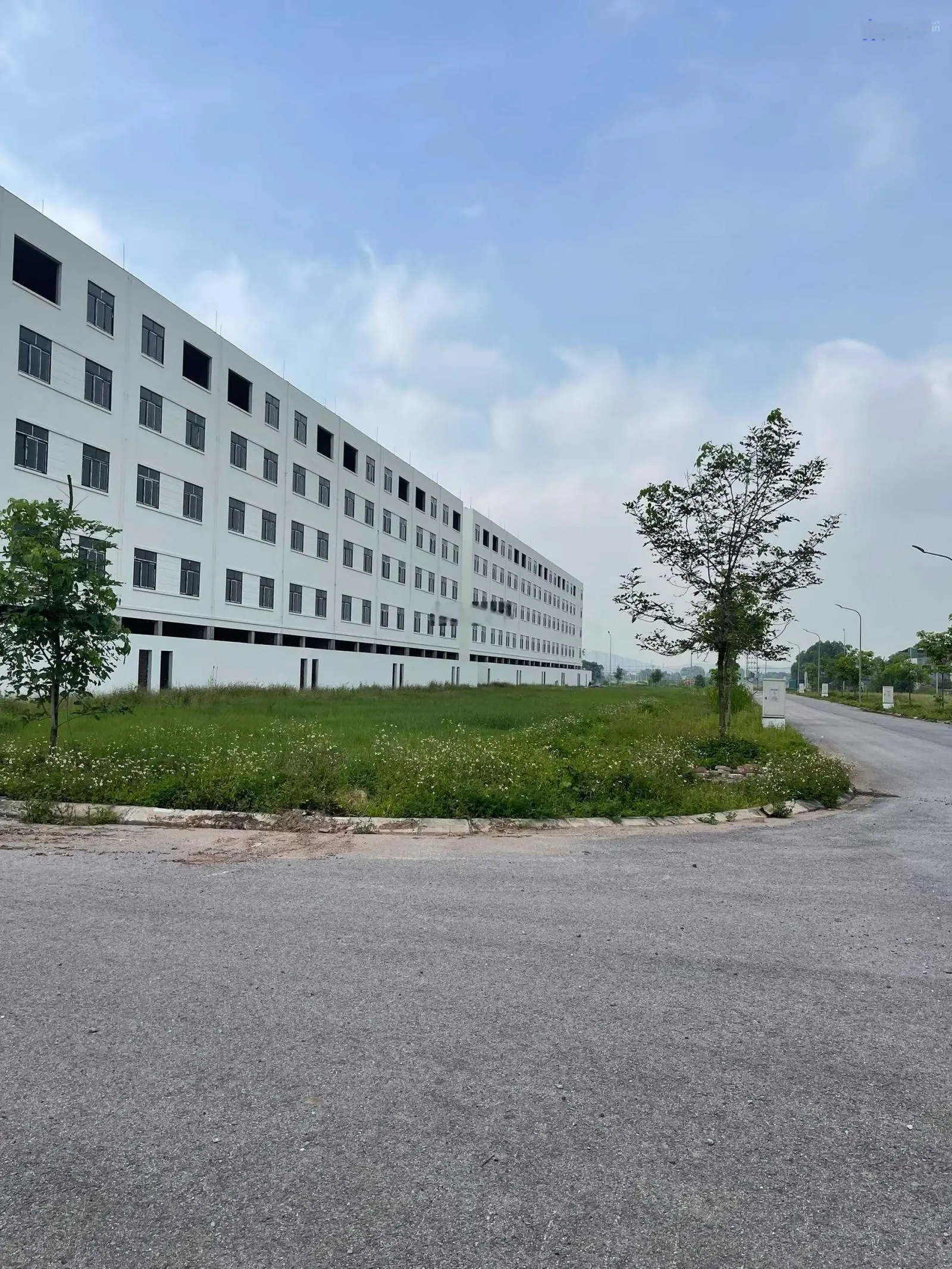 Duy nhất 1 lô ngoại giao làn 2 đường 48m Lam Sơn, TP Bắc Giang
