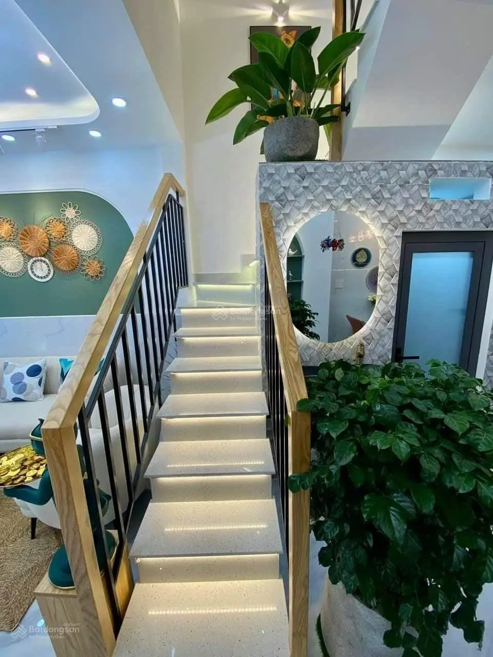 GẤP!Chủ nhờ bán nhanh nhà đẹp đường Huỳnh Tấn Phát-Tân Thuận Tây-Q.7 - DT:67m2 / 2tỷ850-3PN-sổ hồng