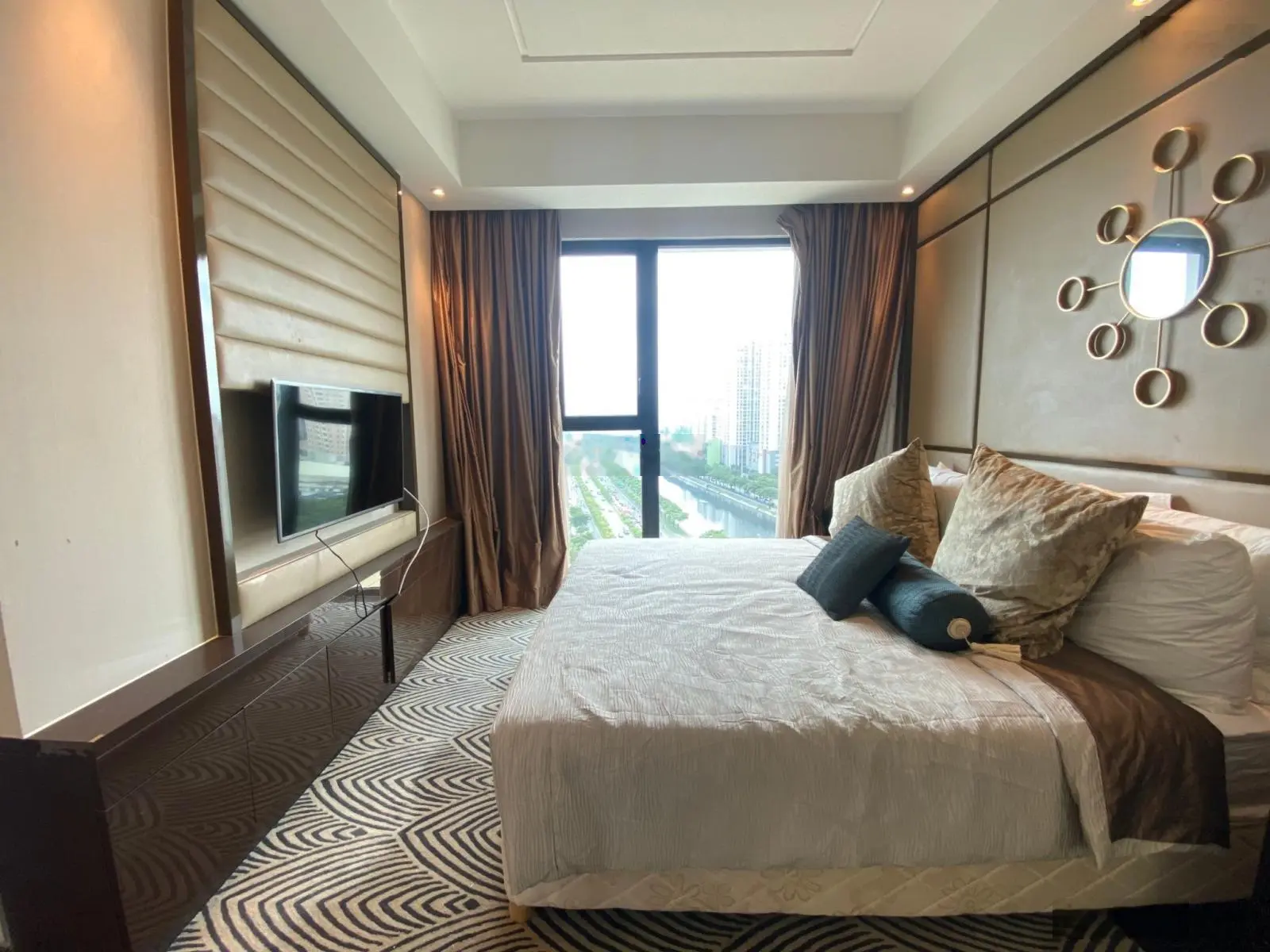 Bán căn hộ D1 MENSION, 608 Võ Văn Kiệt, Phường Cầu Kho, Quận 1 :