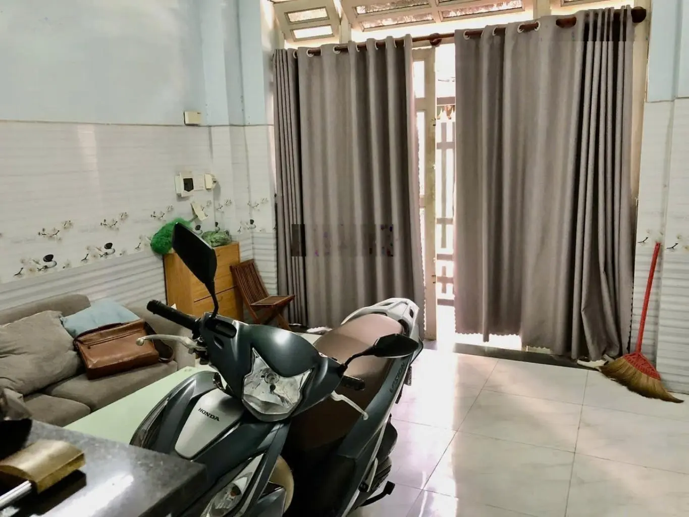 Bán nhà 1 trệt 1 lầu 1 lưng Hiệp Bình Chánh, Thủ Đức ngay chợ Bình Triệu, giá giảm chỉ còn 5,95 tỷ