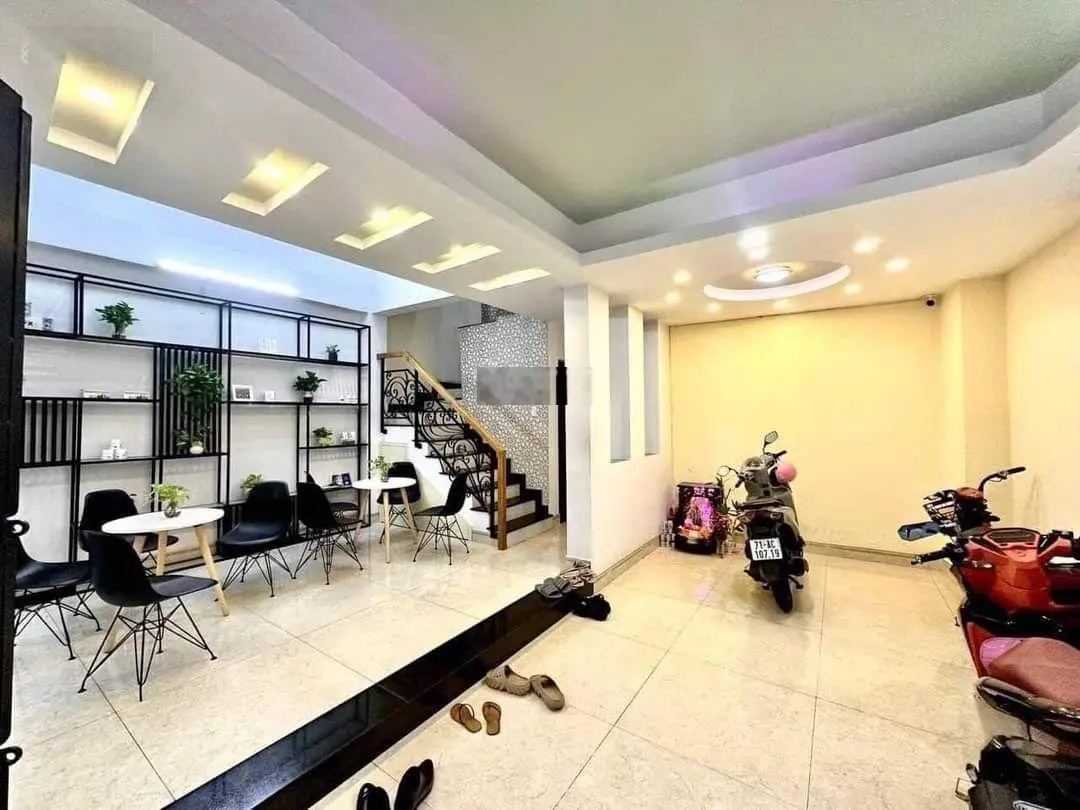 Quận 7 - Huỳnh Tấn Phát diện tích khủng 53 m2 - SHR - chỉ nhỉnh 4 tỷ thương lượng