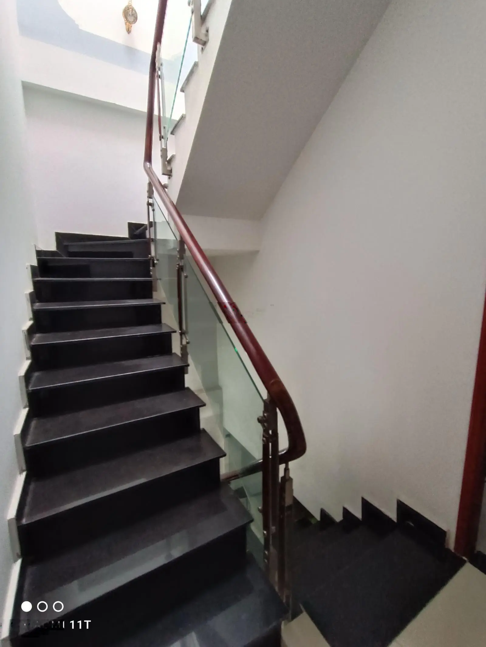 Nhà 3 tầng hẻm xe hơi Quốc Lộ 13, Hiệp Bình Phước, Tp Thủ Đức