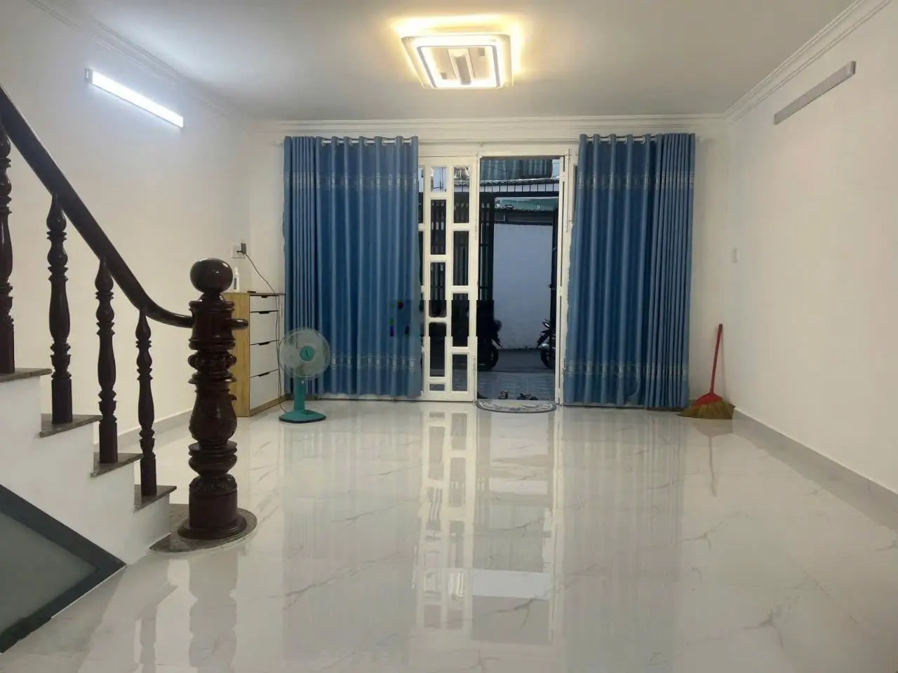 Bán Nhà 2 tầng, khu bên sông Hiệp Bình Chánh, ngay Gigamall Phạm Văn Đồng, Thủ Đức, 8,4 tỷ