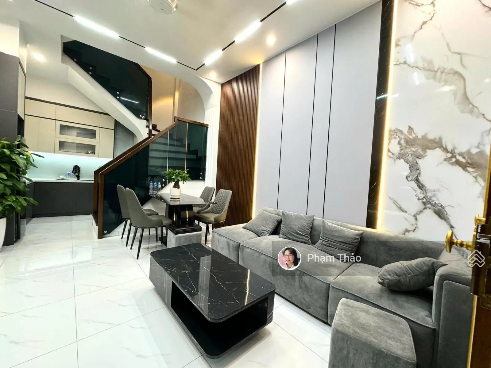 Siêu hiếm! Kinh doanh Tôn Đức Thắng, 10m ra phố, 2 thoáng, cửa sổ thoáng sáng, an sinh đỉnh 51m2*4T
