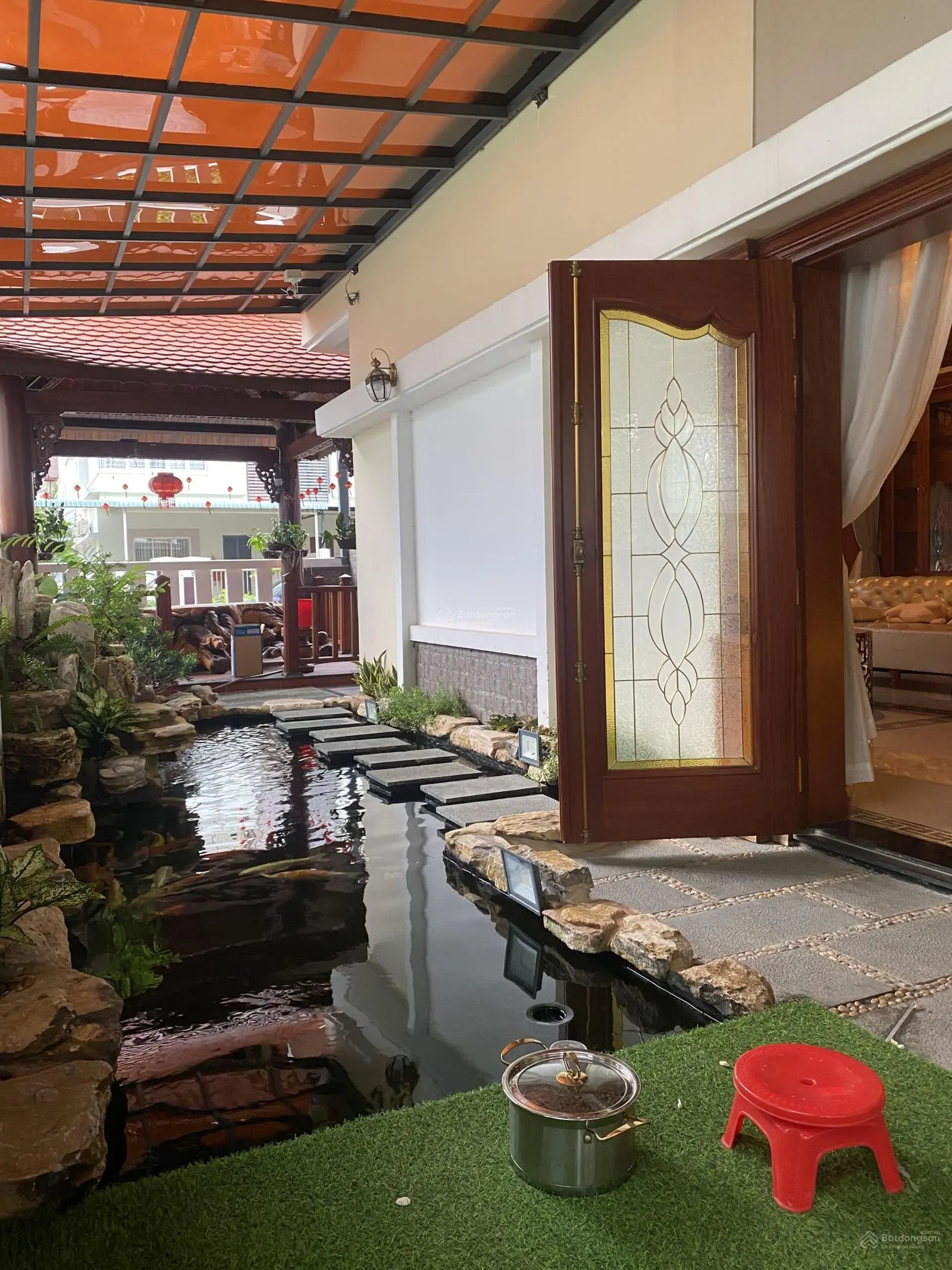 Bán biệt thự gỗ Thới Hoà, Bến Cát, Bình Dương giá 9 tỷ