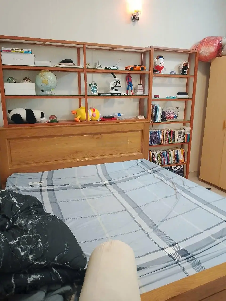 Nhà hẻm 220 Hoàng Hoa Thám (5 tầng; 4,5mx13,5m. Nở hậu 5,6m). Giá 10 tỷ