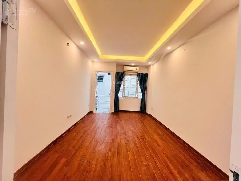 Bán nhà Trần Quốc Vượng - nhà đẹp tặng nội thất - gần nhiều trường đại học lớn - 35m2, hơn 7 tỷ
