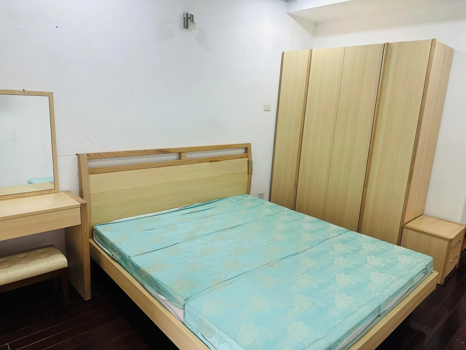 Bán căn hộ chung cư Vimeco II - Nguyễn Chánh, 9,83 tỷ vnđ, 151m2, 3 PN. LH 0934 593 ***