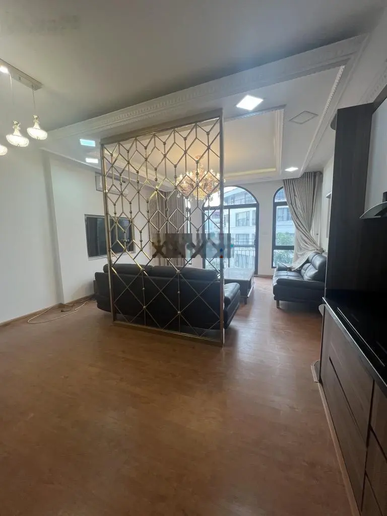 Phạm Văn Đồng - 48m2 x 6 tầng - Ô tô vào nhà - Thang máy - 15m ra mặt đường Phạm Văn Đồng