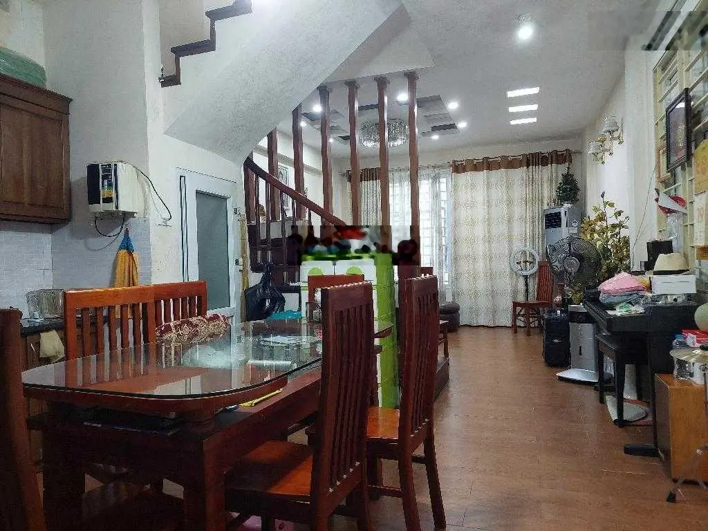 Khương Trung, ô tô vào nhà, ô chờ thang máy: 48m2, 5 tầng, mặt tiền 4m, hai thoáng. 11 tỷ