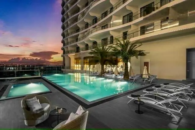 Căn hộ mặt biển Citadines 1PN, view vịnh Hạ Long, giá gốc CĐT, nhận nhà ở ngay, đất ở lâu dài