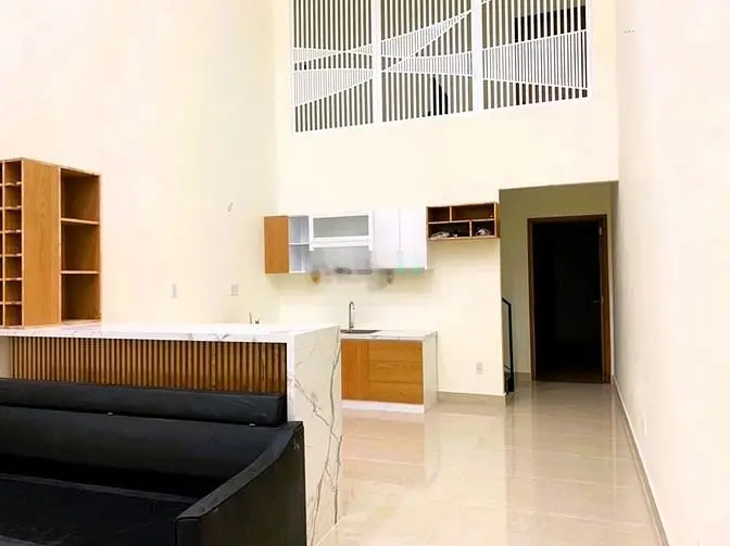 Bán nhà 1T1L 2PN 106m2 hẻm xe hơi đường Phạm Văn Đồng Linh Trung