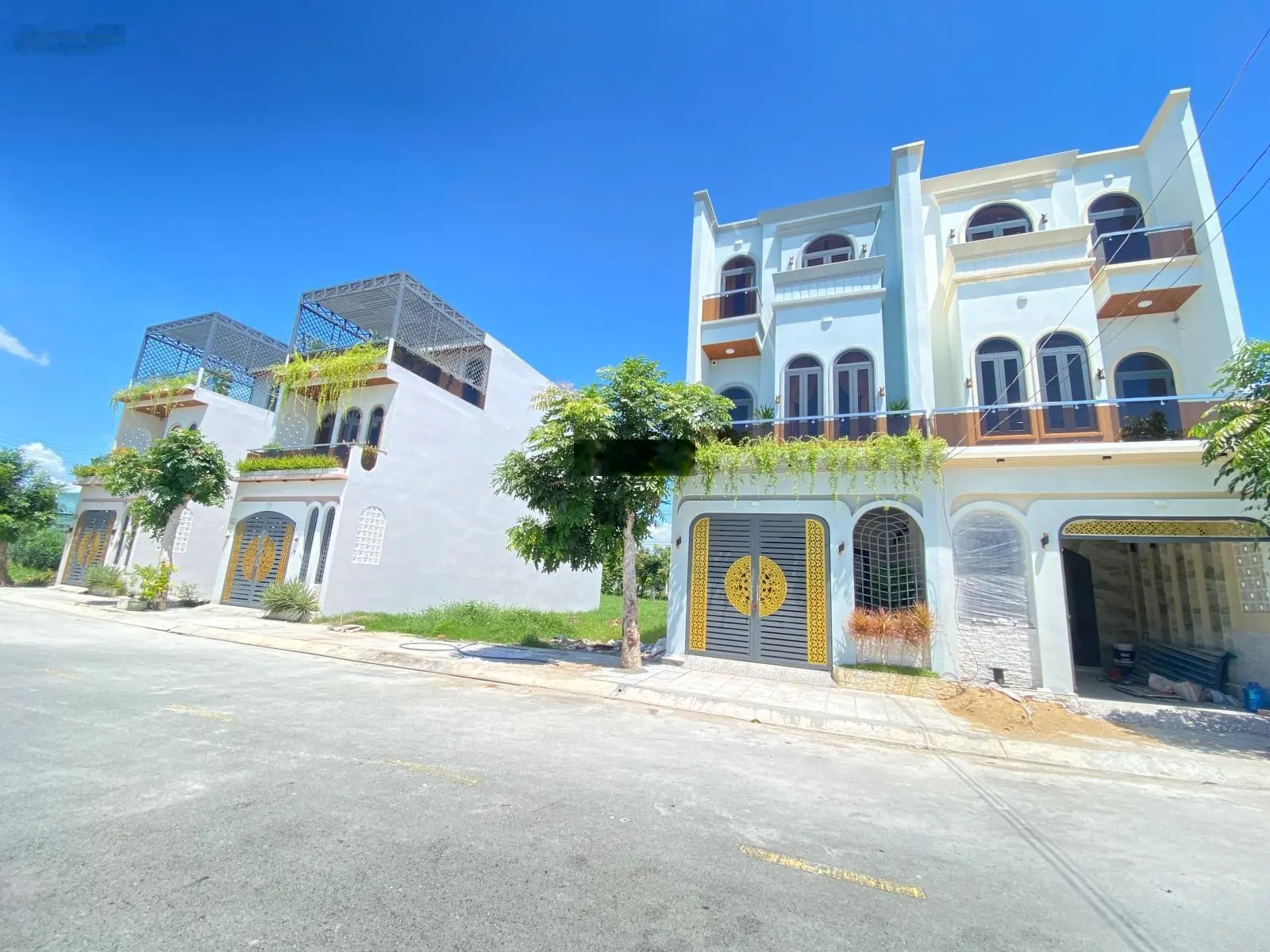 Bán đất Cát Tường Phú Sinh ngay công viên 7 Kỳ Quan Thế Giới DT: 5x19=95m2 SHR, vị trí siêu VIP ạ