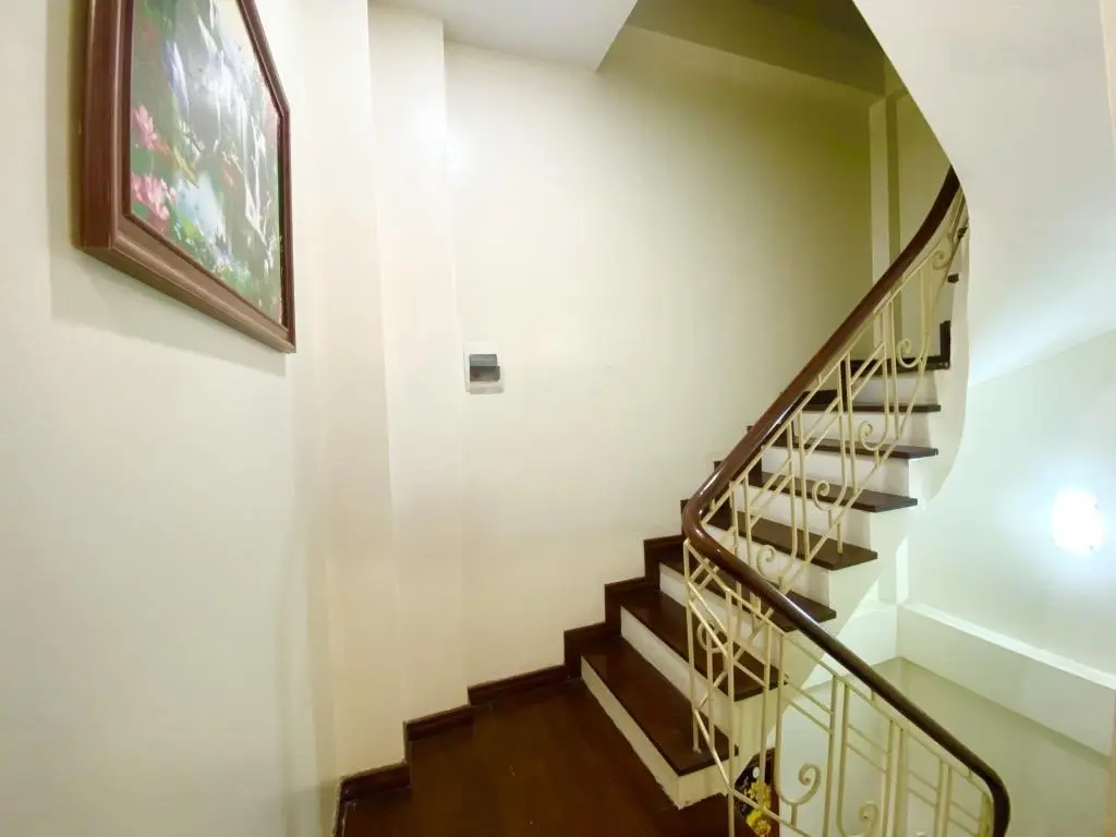 Nhà cán bộ Nguyễn Viết Xuân Trường Chinh 40m, 5 tầng 3 ngủ, nhỉnh 9 tỷ