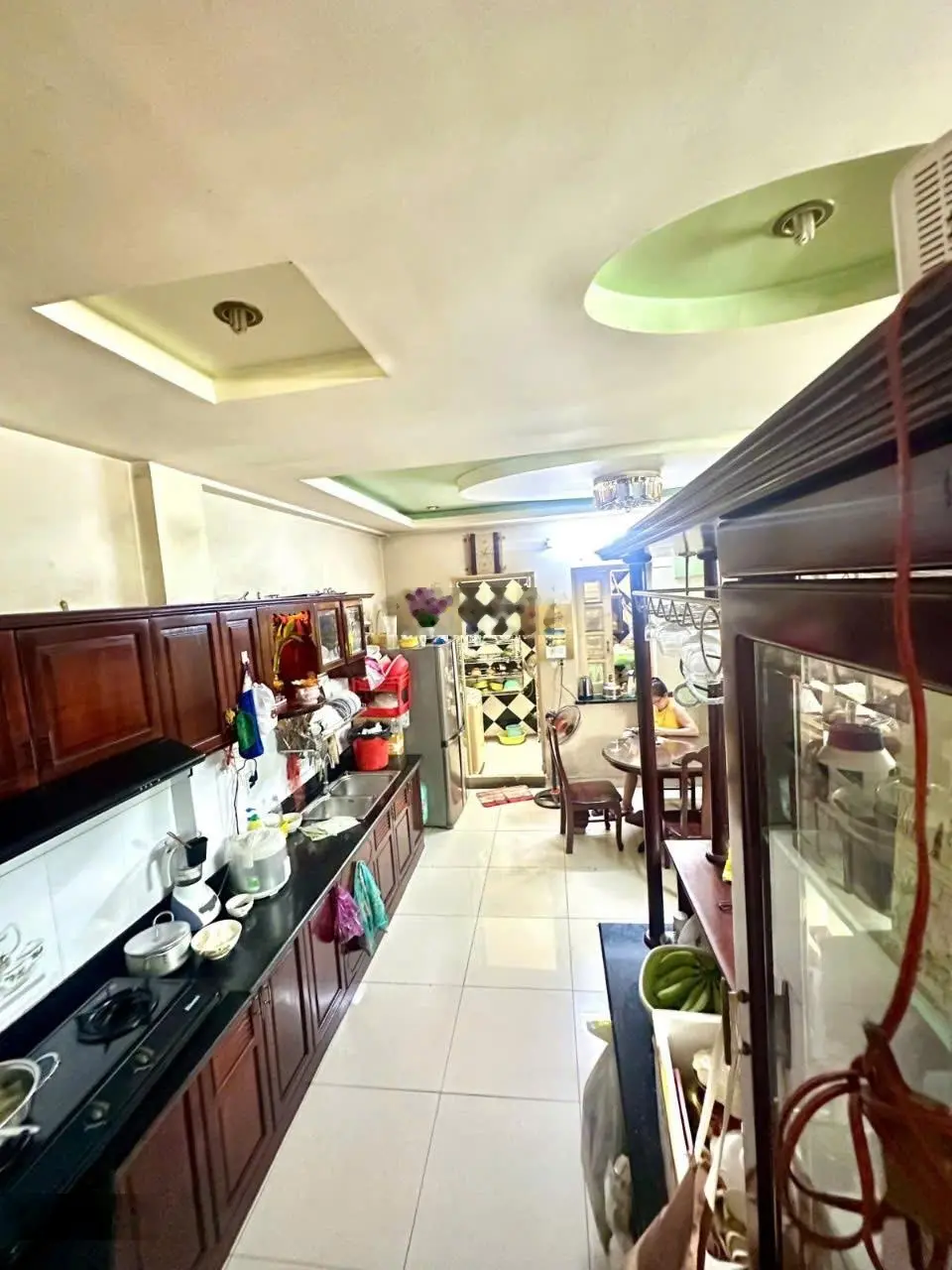 Bán nhà đẹp 4 tầng, xe hơi ngủ trong sân, Đường Kha Vạn Cân, Linh Tây, Thủ Đức,130m2, giá hơn 8 tỷ
