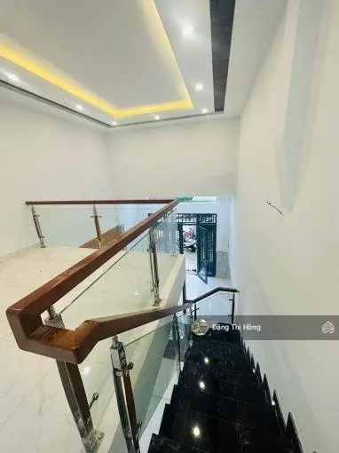 Bán nhà Võ Trần Chí sát KDC Hai Thành cách QL 1A 400m, SHR, đang cho thuê 7tr/th dân cư đông đúc