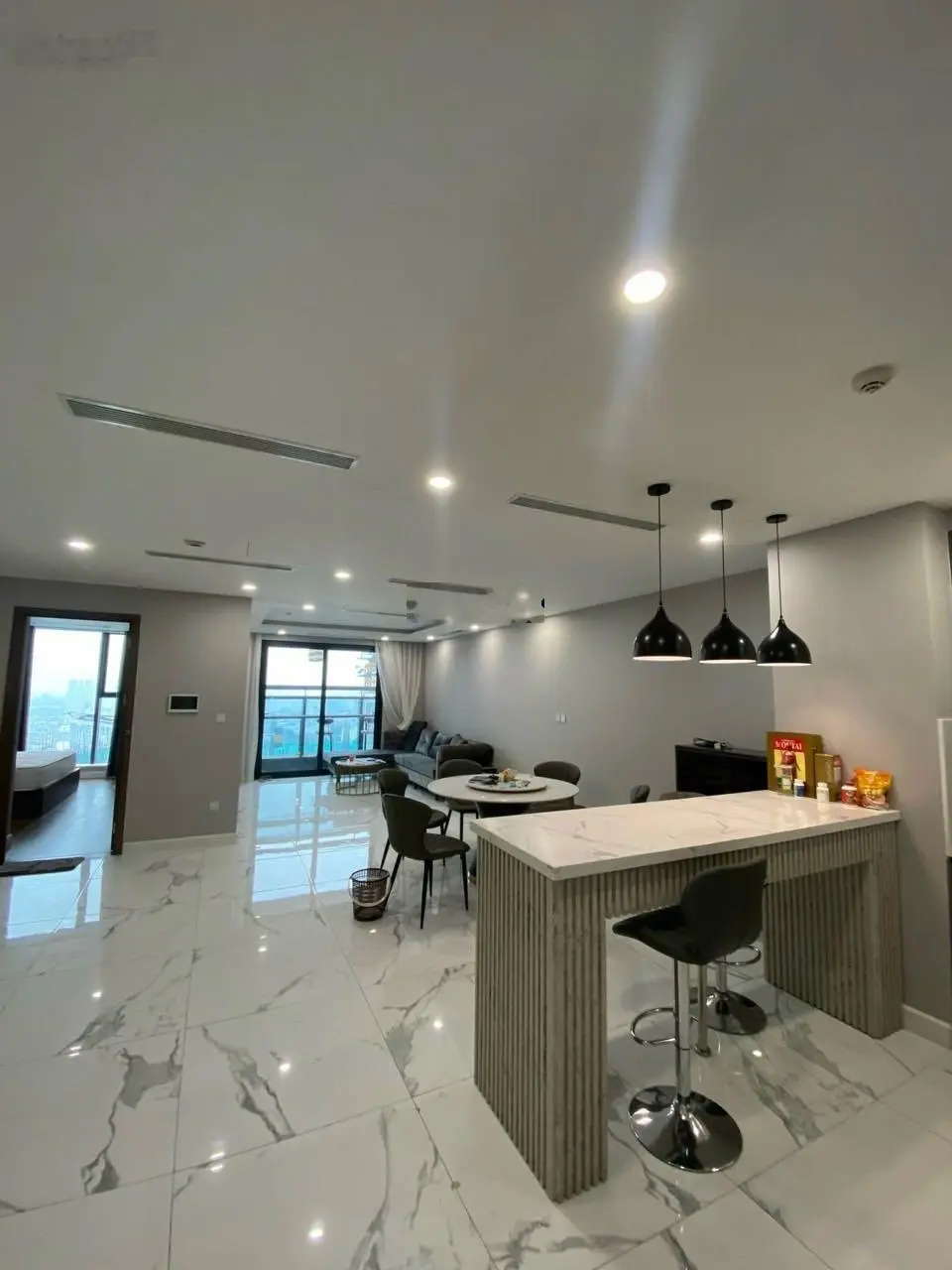 Hot. Bán căn hộ chung cư 2PN + 1 tại Sunshine Center Mỹ Đình thiết kế sang trọng hiện đại