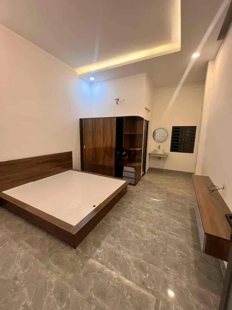 BÁN NHÀ HXH 3 TẦNG - 70m2 (5x14) - LÊ VĂN QUỚI - KHU PHÂN LÔ CHỈ 5 TỶ