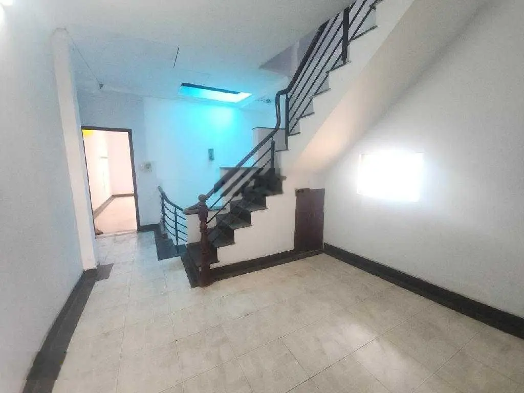 Mặt tiền Kinh doanh Hoàng Văn Thụ, ngang 5m, 100m2, 4 tầng siêu VIP