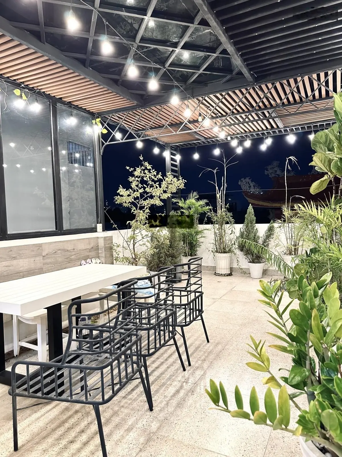 Nhà mới cứng 5 tấm HXH Lê Thánh Tôn view chợ Bến Thành trung tâm Quận 1. Nhà đẹp giá siêu hời 25 tỷ