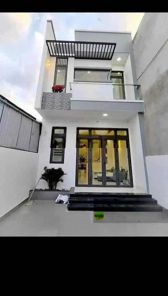 Chủ nhà cần bán gấp căn nhà ở Bình Chánh MT đường Đinh Đức Thiện 60m2 1 trệt, 1 lầu sẵn sổ