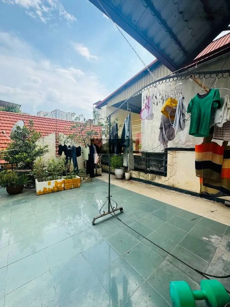 Xuân Tảo, Xuân Đỉnh Ngoại Giao Đoàn 48m2 4T dân xây. Trước nhà 3m ô tô 5m. LH: 0362 889 ***